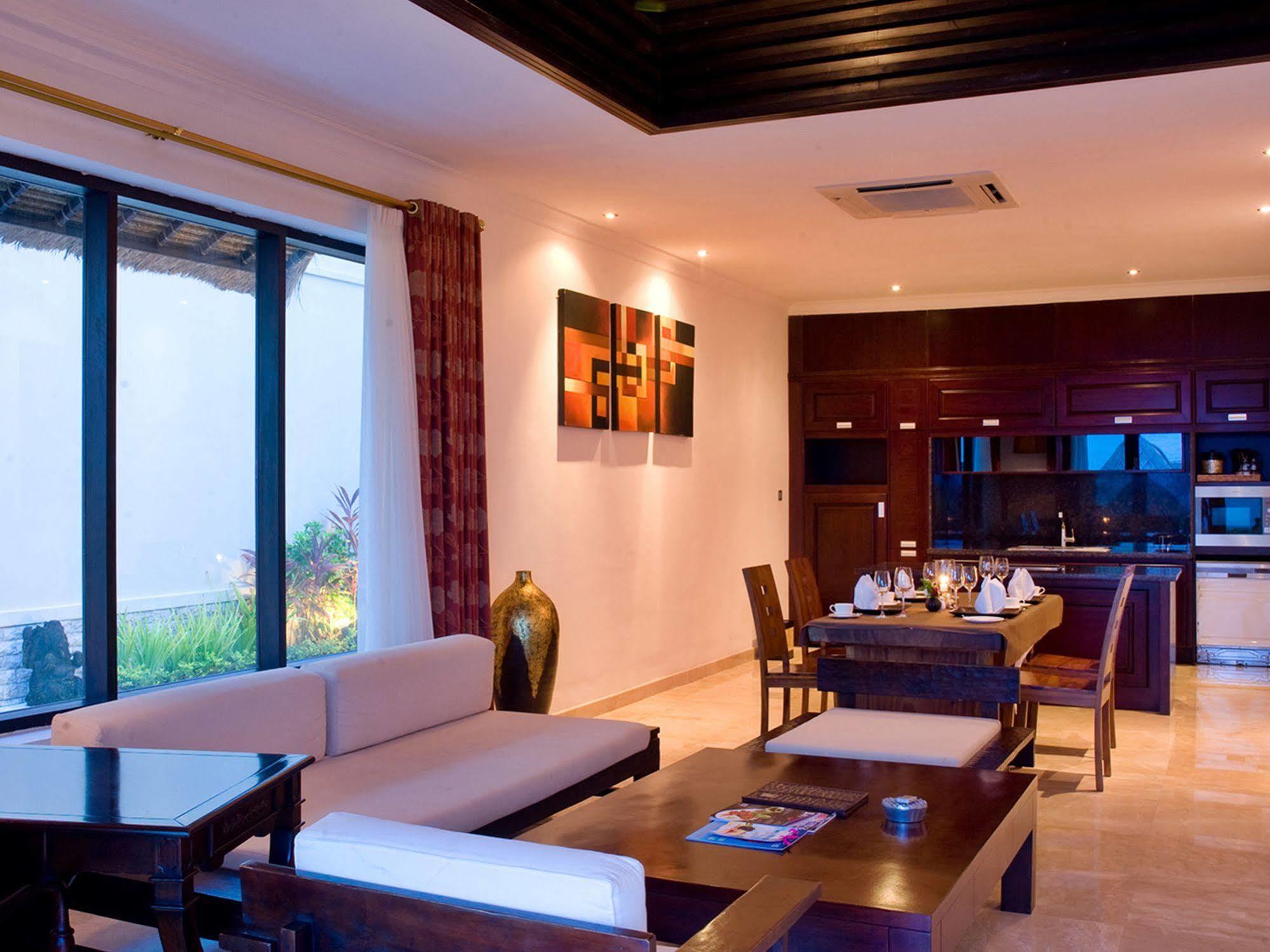 Hillstone Villas Resort Bali Ungasan Extérieur photo
